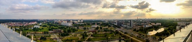 Панорама с обзорной площадки Национальной библиотеки Беларуси