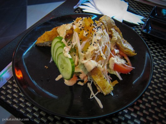 «Чикен Кацу Салат» / «Chicken Katsu Salad»