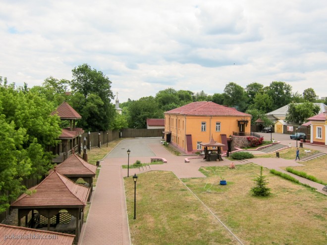 Вид из Оружейной башни, Мозырский замок