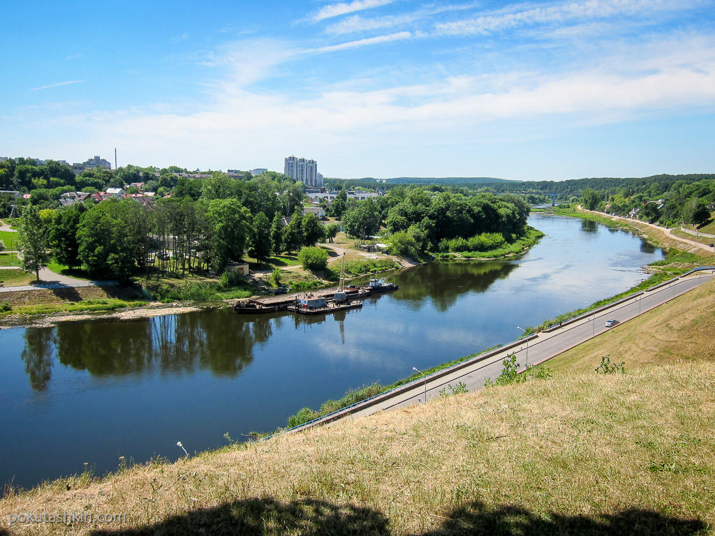 Река в гродно. Гродно река. Неман Гродно. Гродно набережная Немана. Река Неман в Калининградской области.