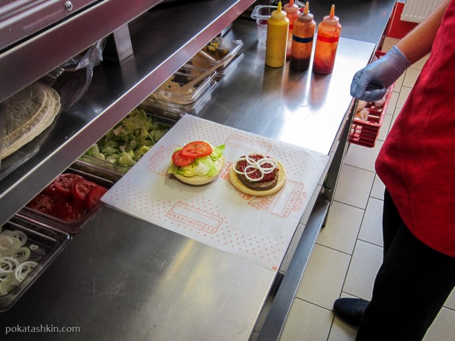 Кухня в ресторане «Burger Master» / «Бургер Мастер» (Гомель)