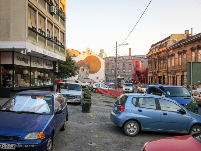 Парковка на тротуаре