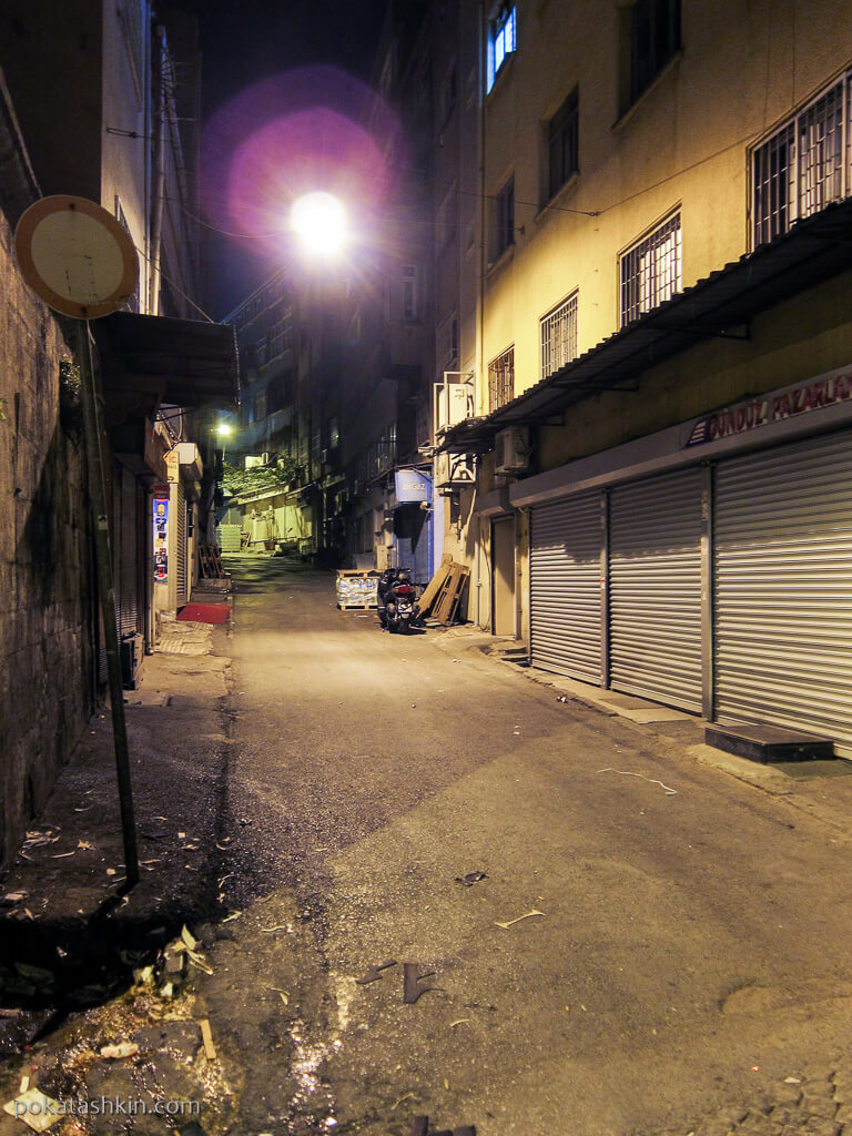 Стамбул 2017. Улица борделей в Стамбуле. Улица проституции в Стамбуле. Привет Стамбул. Бурса фото ночью.