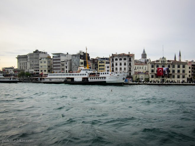 Причал в районе Каракёй (Karaköy)