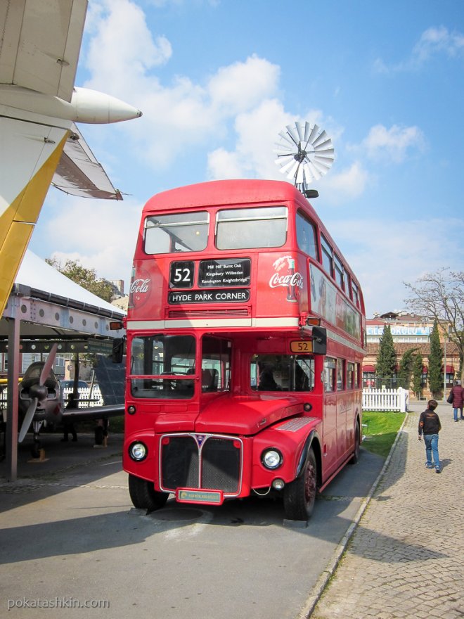 Лондонский даблдеккер Leyland Routemaster