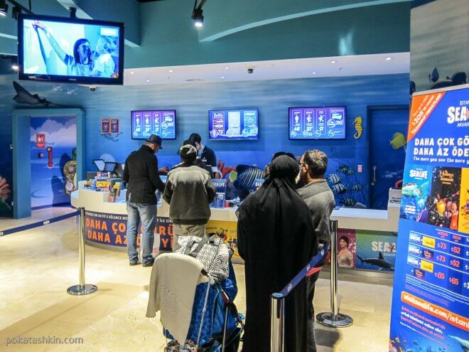 Очередь в аквариум SEA LIFE Istanbul