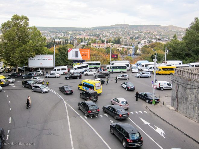 Дорожное движение в Тибилиси